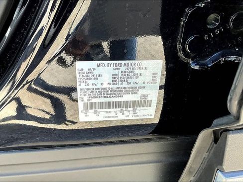 Used 2020 Ford Explorer Limited w/ Class III Trailer Tow Package image 21