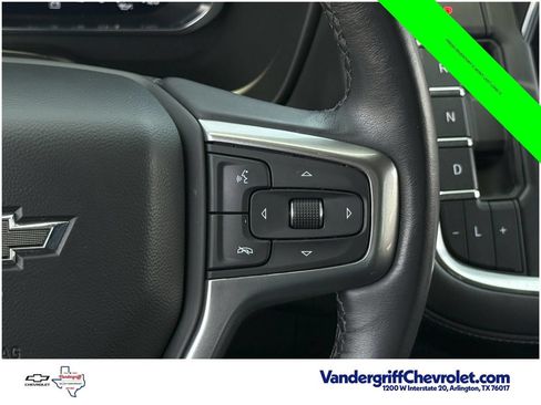Certified 2022 Chevrolet Tahoe Z71 w/ Luxury Package AWD/4WD image 16