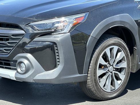 Used 2023 Subaru Outback Touring XT AWD/4WD image 8
