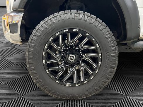 Used 2020 Ford F350 XLT image 10