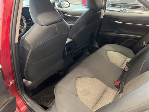 Used 2021 Toyota Camry LE image 25