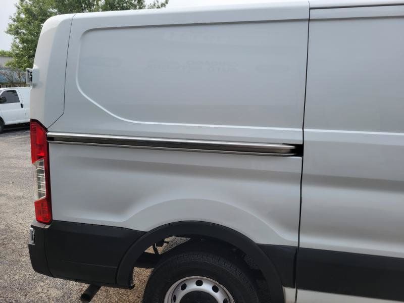 Used 2020 Ford Transit 150 Low Roof RWD image 21