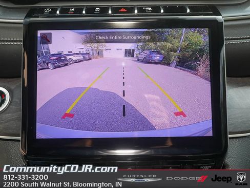 New 2025 Jeep Grand Cherokee Limited AWD/4WD image 16