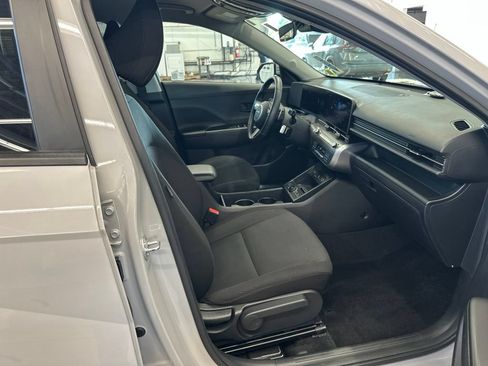 Used 2024 Hyundai Kona SEL w/ Convenience Package AWD/4WD image 22