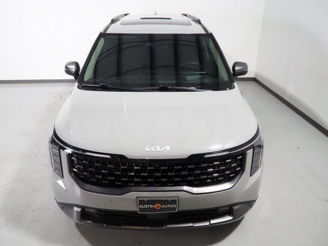 Used 2025 Kia Carnival SX Prestige FWD image 11