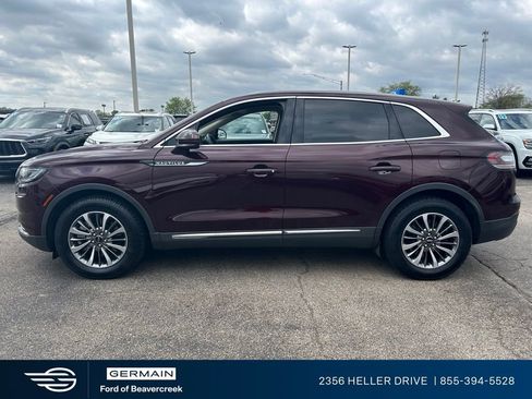 Used 2022 Lincoln Nautilus AWD w/ Premium Package image 5
