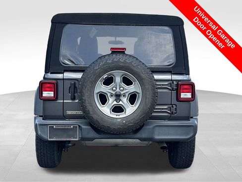 Used 2021 Jeep Wrangler Unlimited Freedom Edition image 26