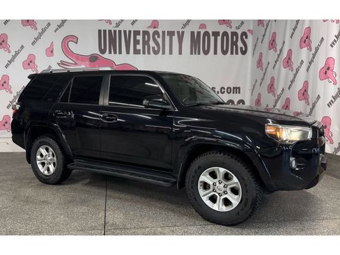 Used 2018 Toyota 4Runner SR5 image 5