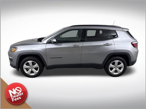 Used 2018 Jeep Compass Latitude FWD image 7