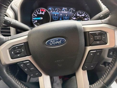 Used 2019 Ford F350 Lariat w/ Lariat Ultimate Package image 13