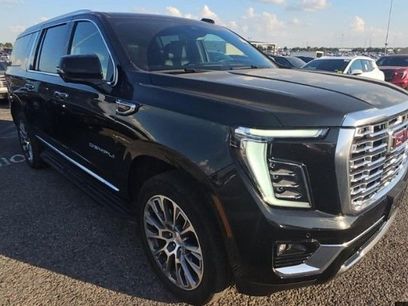 Used 2025 GMC Yukon XL Denali