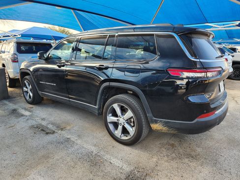 Used 2022 Jeep Grand Cherokee L Limited image 3