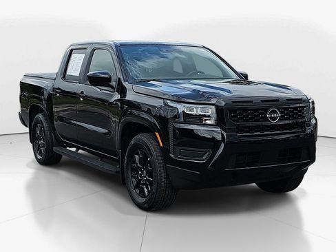 Used 2026 Nissan Frontier SV w/ Tow Package RWD image 3
