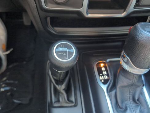 Used 2022 Jeep Wrangler Unlimited Sport AWD/4WD image 26
