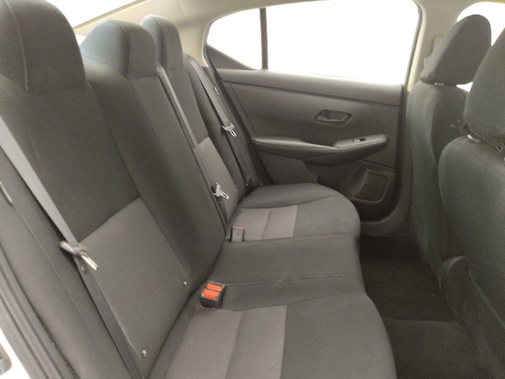 Used 2024 Nissan Sentra SV FWD image 19
