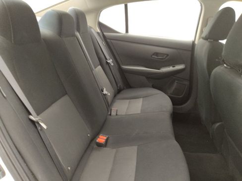 Used 2024 Nissan Sentra SV FWD image 19