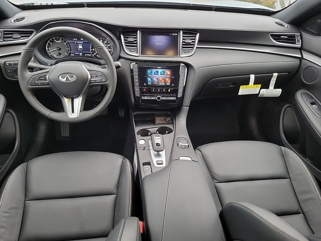 Used 2025 INFINITI QX55 Luxe w/ Cargo Package AWD/4WD image 5