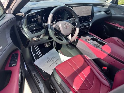 Used 2024 Lexus RX 350 F Sport w/ Convenience Package AWD/4WD image 9