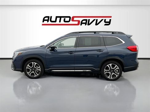 Used 2024 Subaru Ascent Limited w/ Technology Package image 4