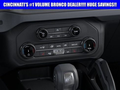 New 2026 Ford Bronco Big Bend w/ Black Diamond Package AWD/4WD image 16