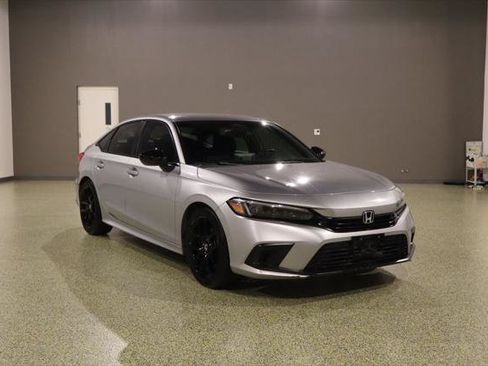Used 2022 Honda Civic Sport image 1
