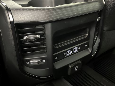 Used 2023 RAM 3500 Limited AWD/4WD image 26