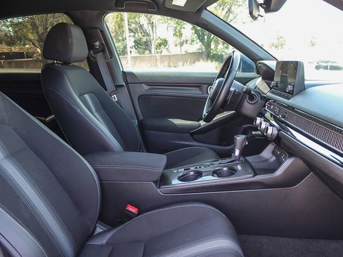 Certified 2024 Honda Civic Sport image 18