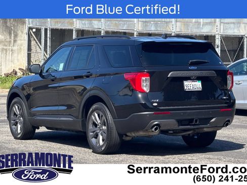Used 2022 Ford Explorer XLT w/ Equipment Group 202A AWD/4WD image 7