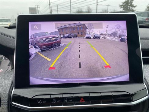 Used 2022 Jeep Compass Latitude w/ Convenience Group image 18