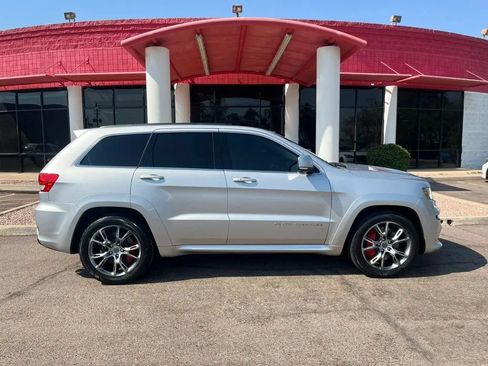 Used 2012 Jeep Grand Cherokee SRT8 w/ Luxury Group II AWD/4WD image 4