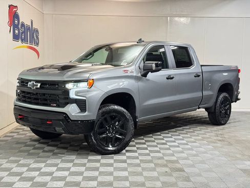 New 2026 Chevrolet Silverado 1500 LT Trail Boss w/ LT Trail Boss Premium Package AWD/4WD image 2