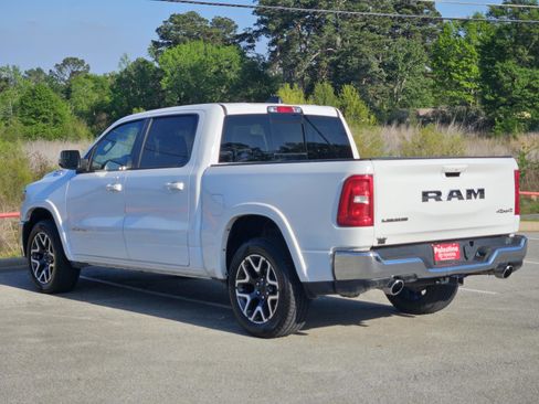 Used 2025 RAM 1500 Laramie AWD/4WD image 4