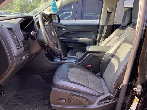 Used 2016 Chevrolet Colorado Z71 AWD/4WD image 9