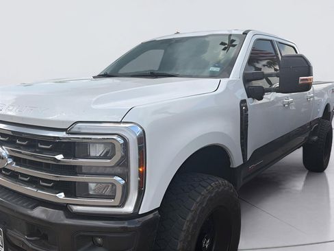 Used 2025 Ford F250 King Ranch AWD/4WD image 1