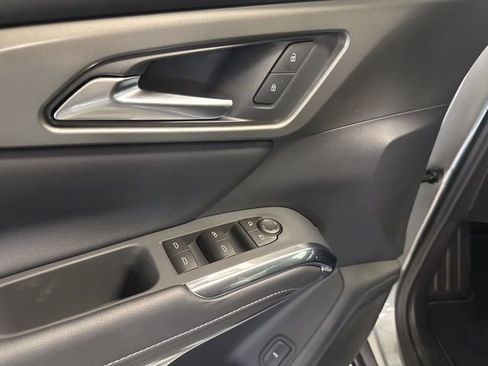 New 2026 Chevrolet Traverse LT FWD image 35