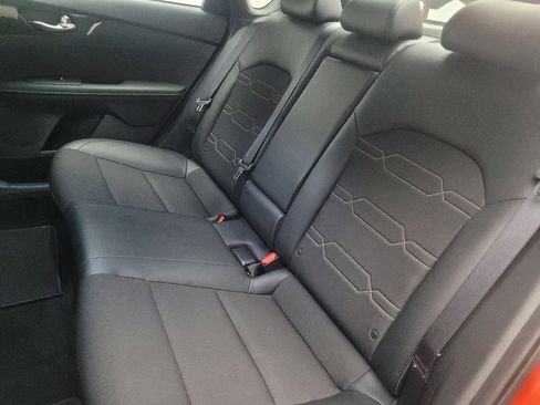 Used 2021 Kia Forte GT-Line w/ GT-Line Premium Package FWD image 18