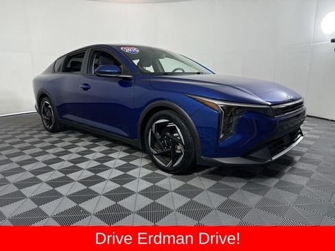 Used 2025 Kia K4 EX FWD image 1