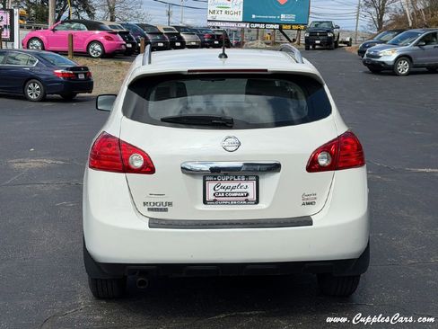 Used 2014 Nissan Rogue S w/ Convenience Package AWD/4WD image 36