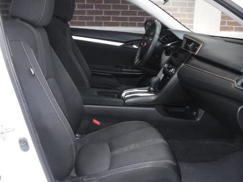 Used 2016 Honda Civic EX image 6