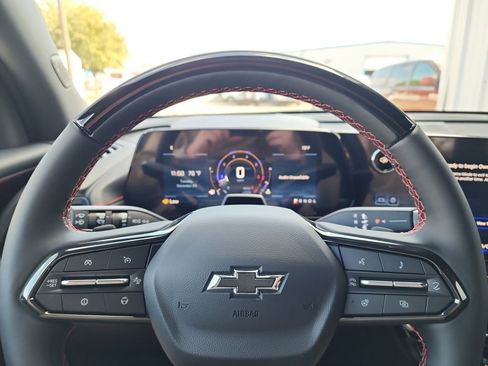 New 2026 Chevrolet Traverse RS w/ LPO, Floor Liner Package image 20