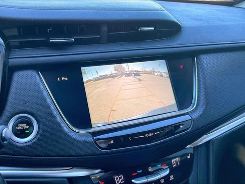 Used 2019 Cadillac XT5 Luxury image 24