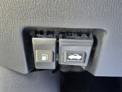 Used 2017 MAZDA CX-9 Grand Touring image 19