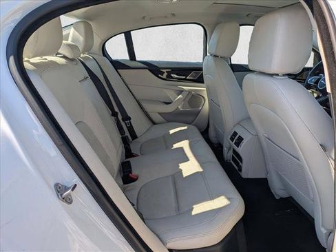 Used 2020 Jaguar XE S image 19