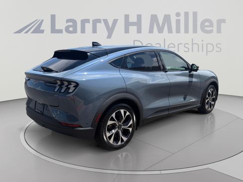 Used 2024 Ford Mustang Mach-E Select w/ Comfort Package Lite RWD image 5