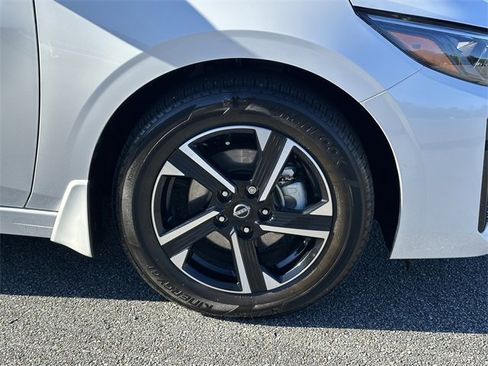 Certified 2025 Nissan Sentra SV image 13