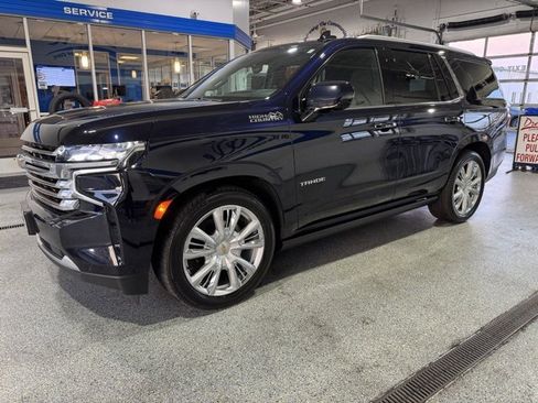 Used 2023 Chevrolet Tahoe High Country image 4