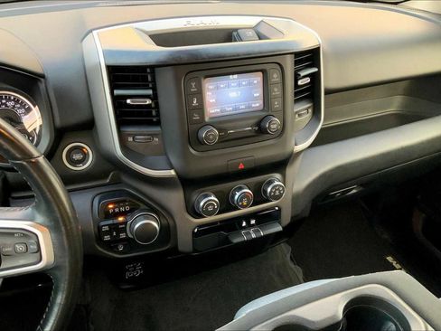 Used 2019 RAM 1500 Big Horn image 6