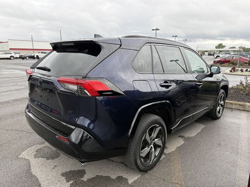 Used 2023 Toyota RAV4 SE w/ Weather & Moonroof Package AWD/4WD image 7