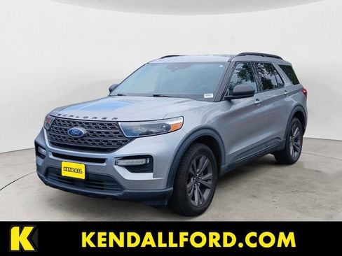 Used 2021 Ford Explorer XLT w/ Equipment Group 202A image 1