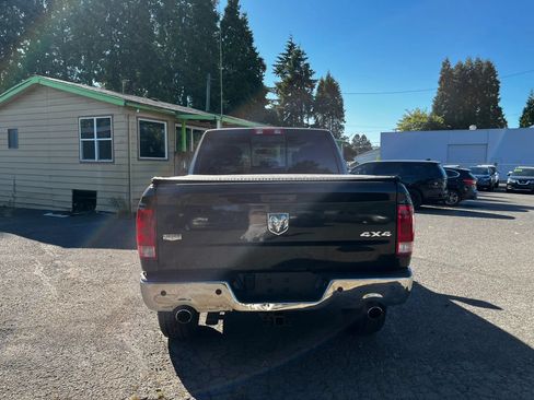 Used 2011 RAM 1500 Laramie AWD/4WD image 4